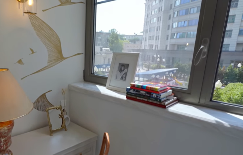 Удобный подоконник. Фото из Яндекса