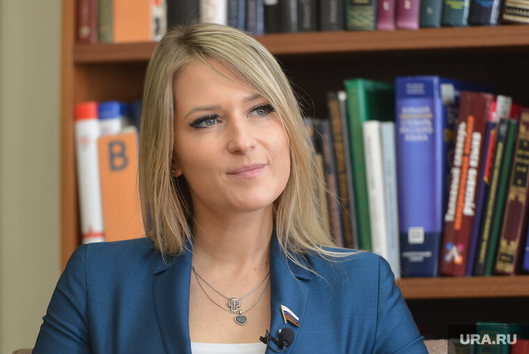    Яна Лантратова попросила Генпрокуратуру проверить полученную от религиозных сообществ информацию
