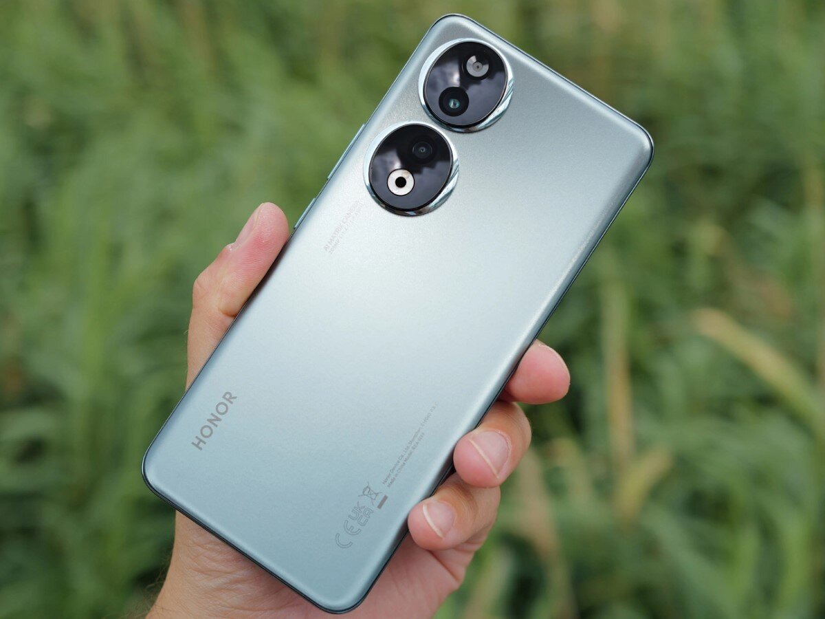    «Крепкий середняк». Что пишут о Honor 90