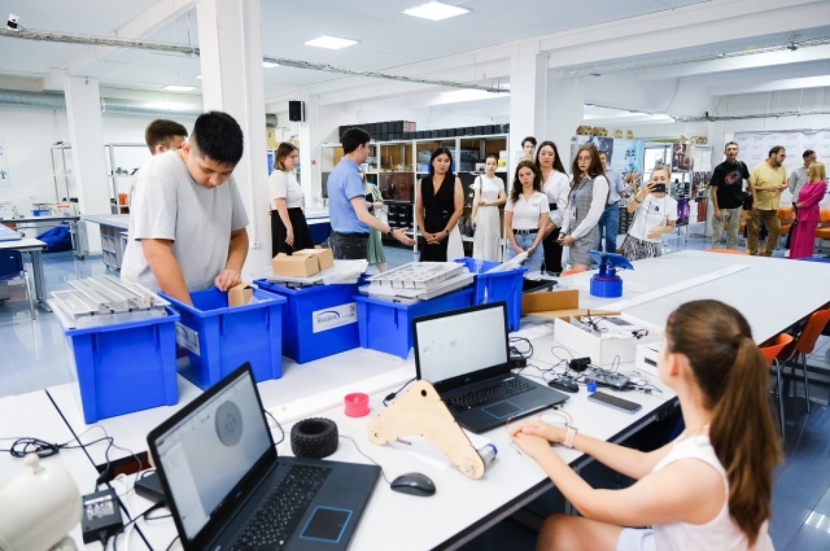    1 сентября в Астрахани откроется образовательный центр IT-куб