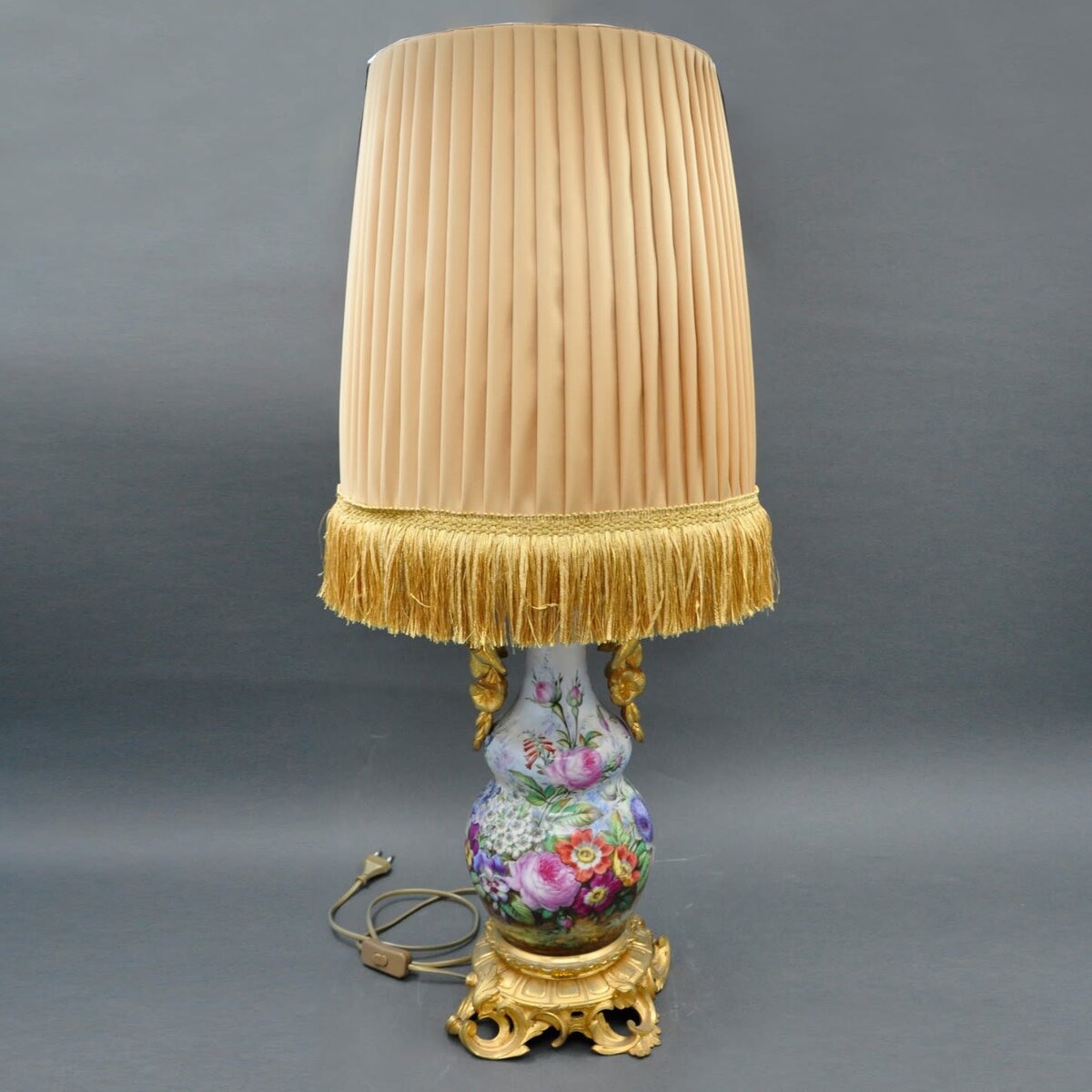 .          II. , 1855-70 .,  , ; , .  84 .  :    .    . .   495  . https://ru.bidspirit.com/