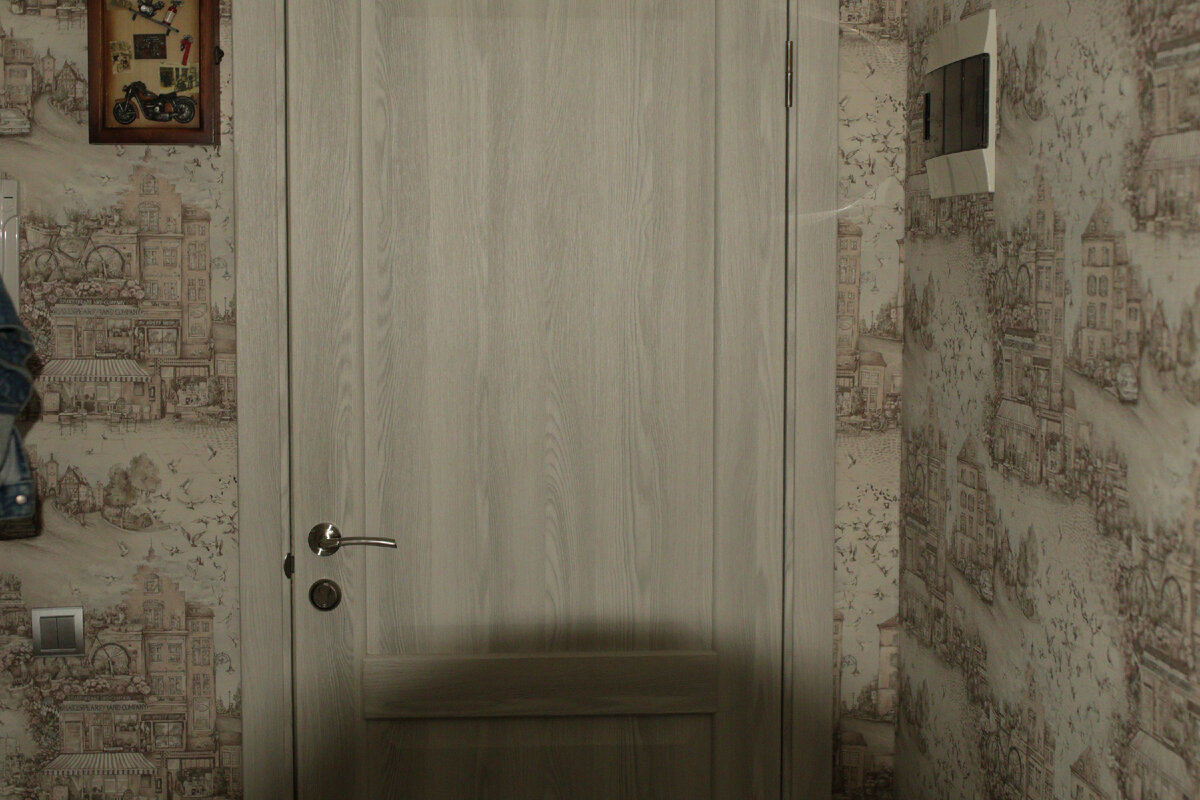 Объектив затеняет вспышку