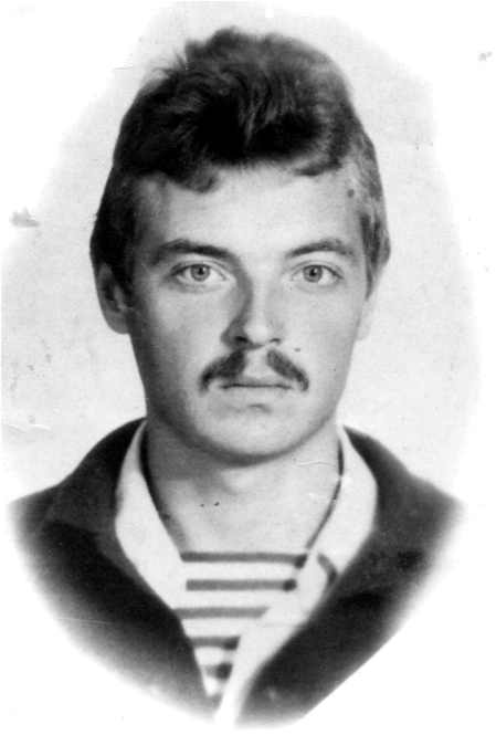 Юрий Лазуткин.