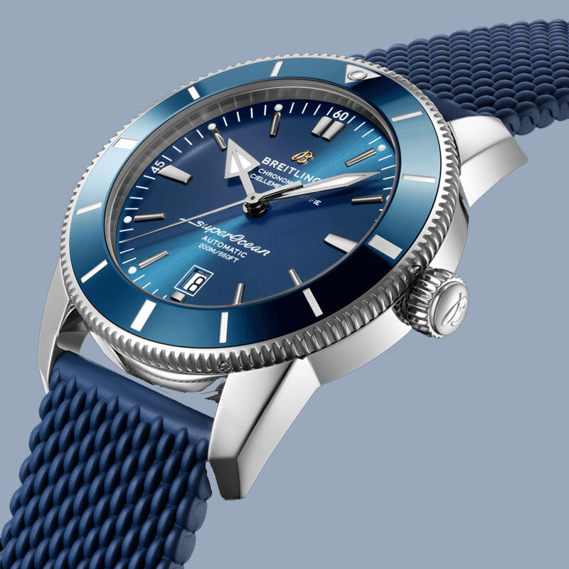 Часы Breitling Superocean Heritage в 42 мм корпусе из стали и керамики