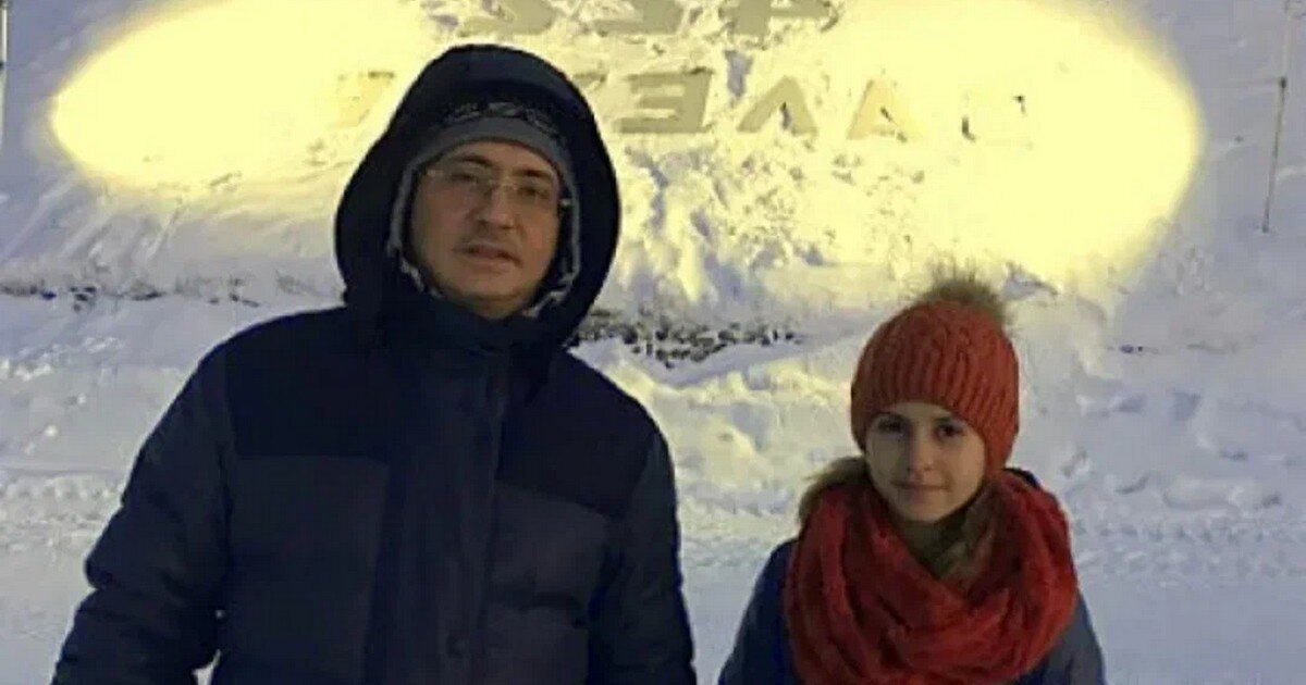 Александр Мясников с дочерью, соцсети