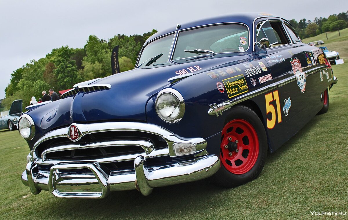 Hudson Hornet: автомобиль, который доминировал в NASCAR | Легендарные  автомобили | Дзен