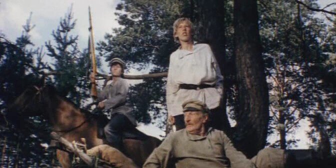 Кадр из фильма "Пропавшая экспедиция" (источник: www.film.ru)