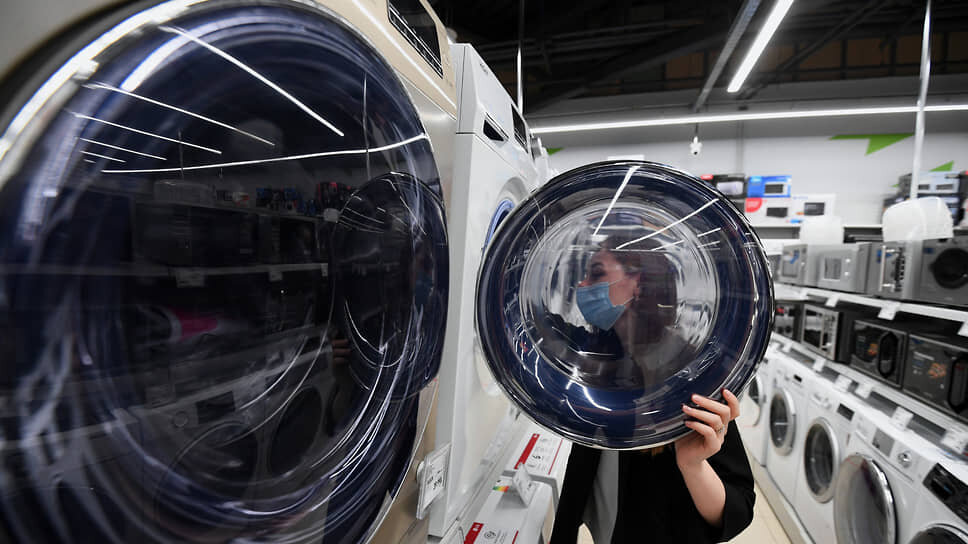 Фото: Александр Казаков / Коммерсантъ📷Минфин предлагает штрафовать участников оборота импортной техники, препятствующих ее прослеживаемости