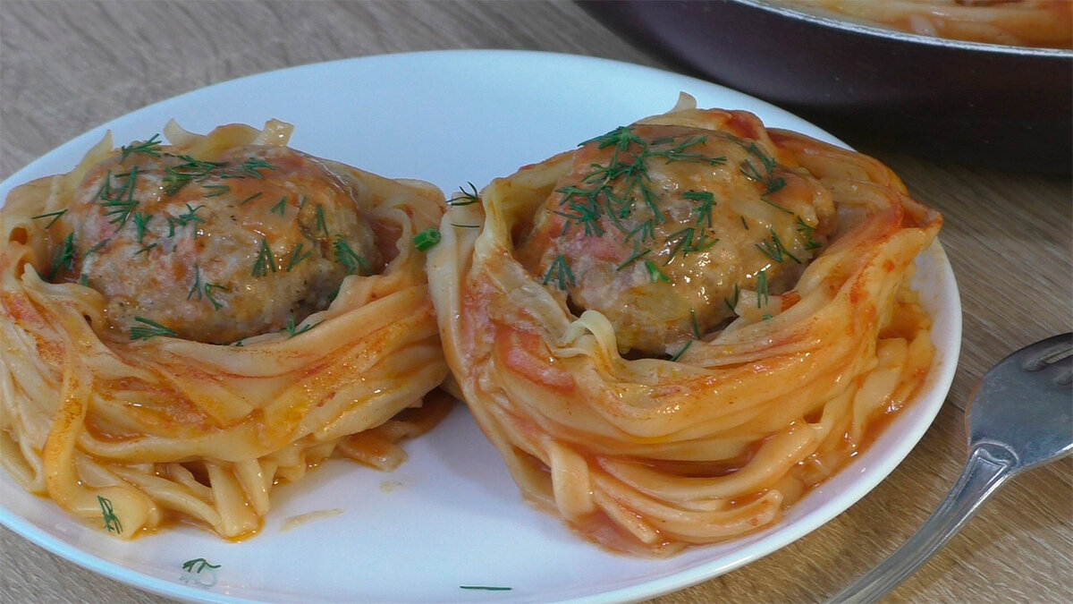 Улитки макароны с фаршем рецепт на сковороде с фото