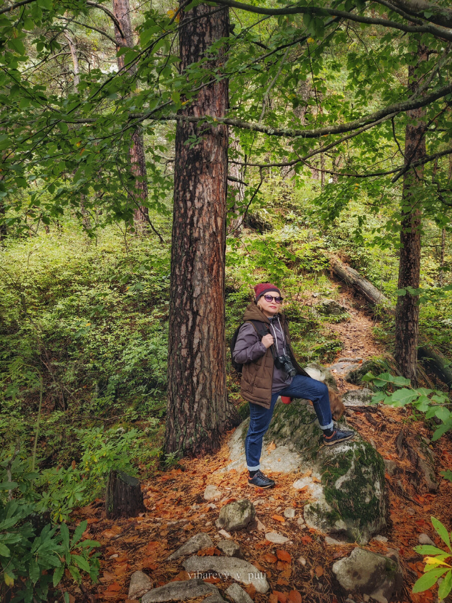 Стою тут, как алебастровая статуя, и пока ещё не знаю, что меня ждёт впереди (фото автора)