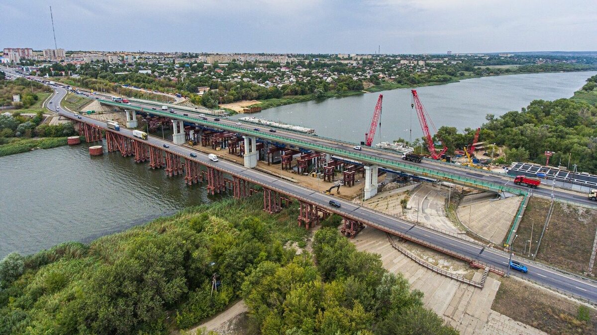     В Ростовской области на ремонт моста через Северский Донец выделили более 471,8 миллиона рублей, сведения об этом появились на портале закупок.