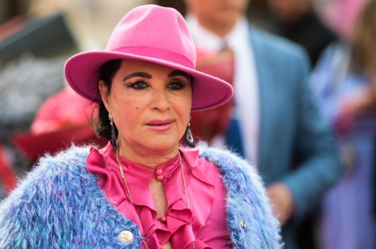    Путин наградил Ирину Винер орденом «За заслуги перед Отечеством» I степени