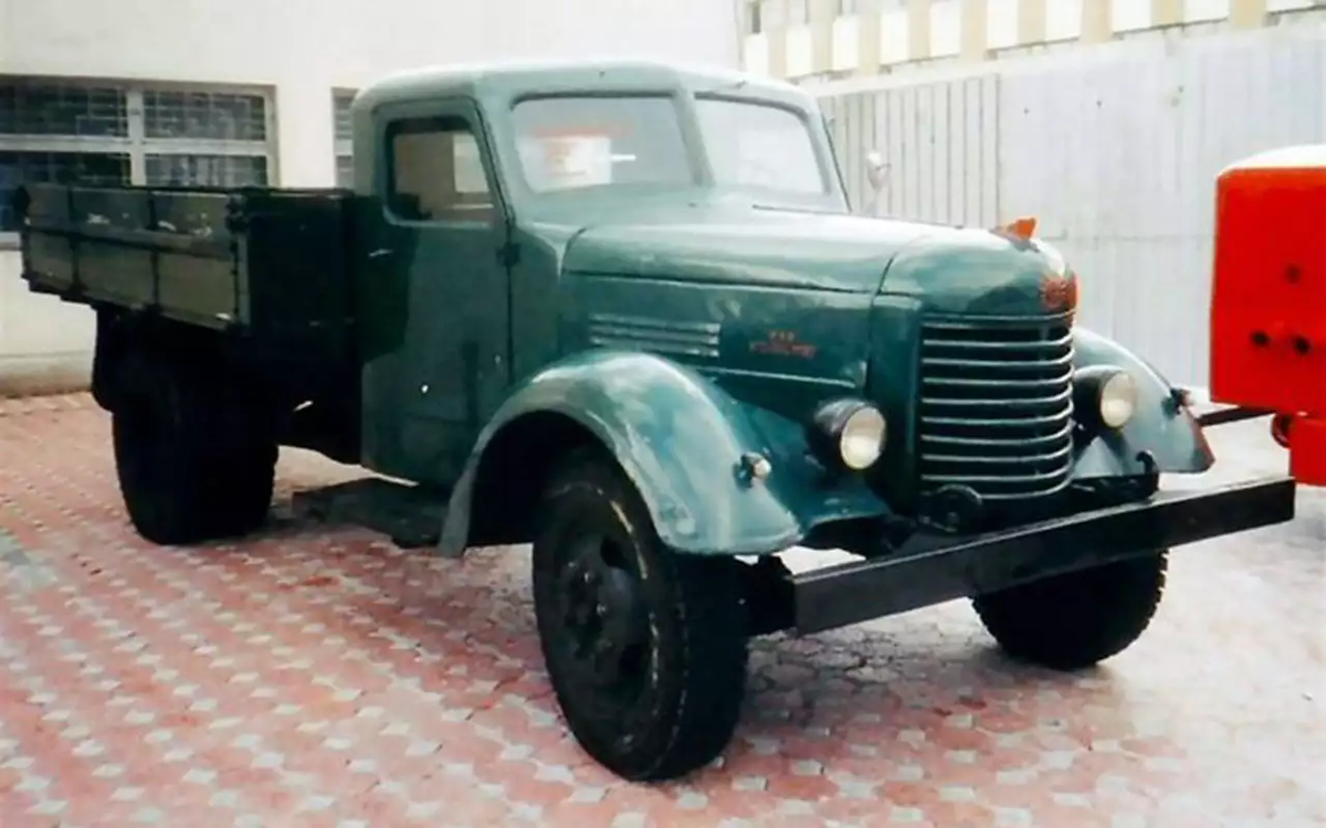 101 автомобиль. ЗИС 150. ЗИС-150 SR 101. Грузовик ЗИС 150. ЗИС 101 грузовик