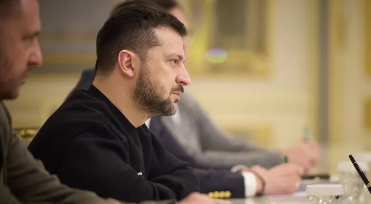    Зеленский поручил военным продумать работу зернового коридора