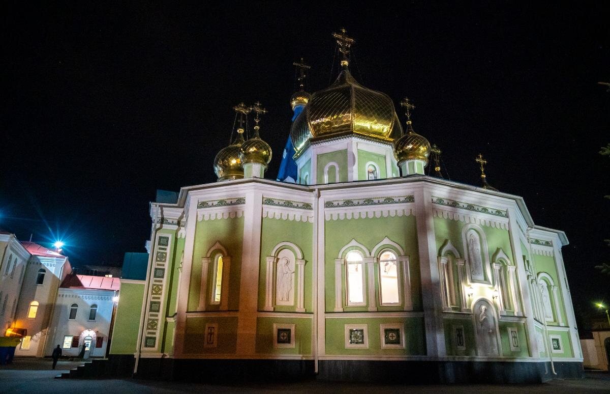 Бик99 храм открытие фото с беленькое