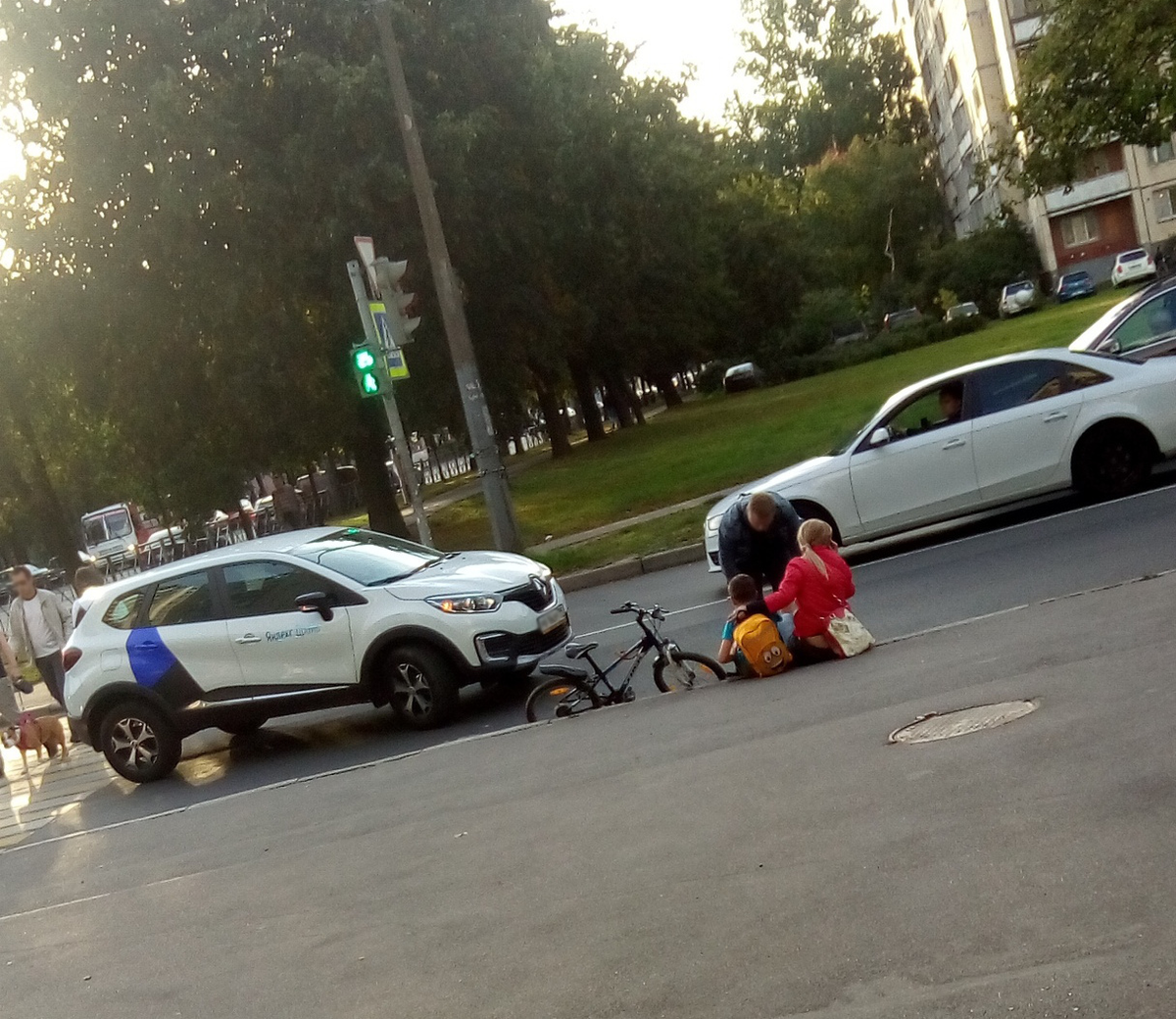 Несчастье - под колеса попал мальчик