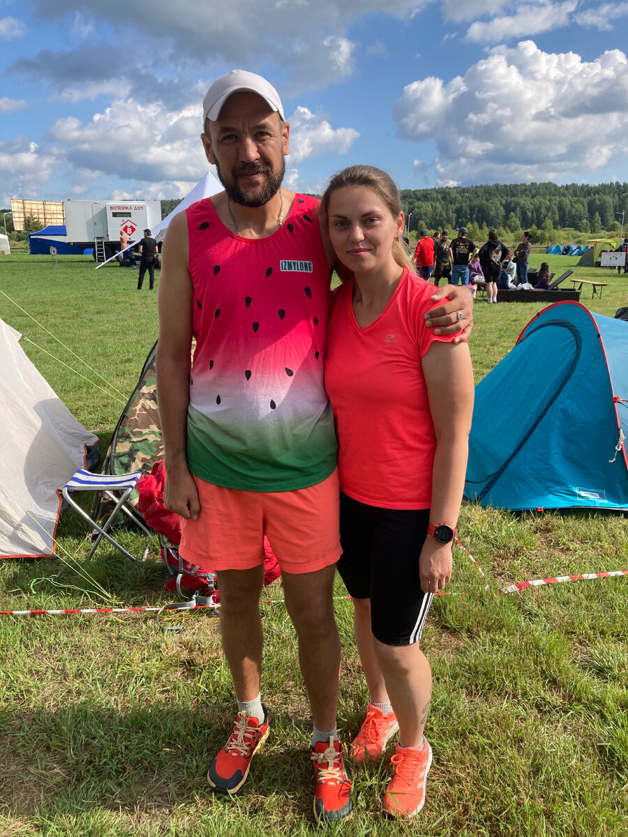 Перед стартом с тренером. Евгений Однорог