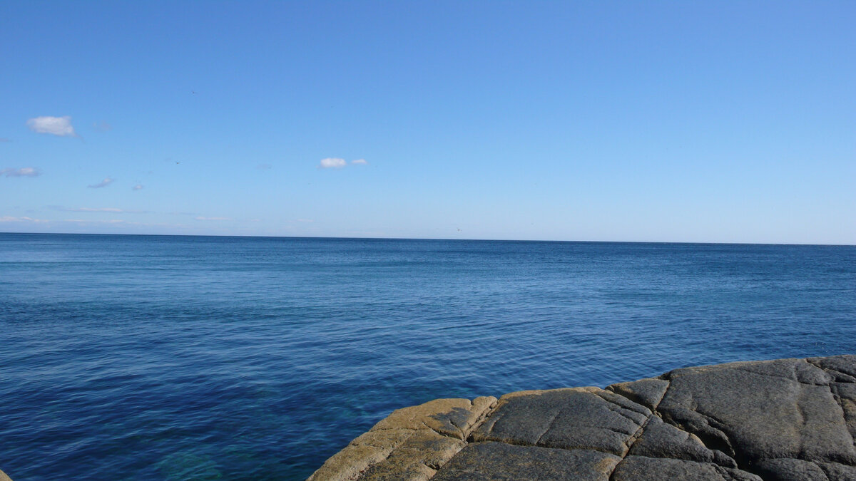 Что там, за синей полосой?