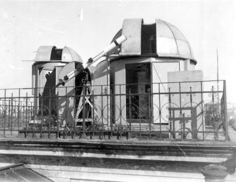 Львовская обсерватория. Источник: https://ilvivyanyn.com/wp-content/uploads/sites/13/2022/11/img_63627a8dc8f6d.jpg