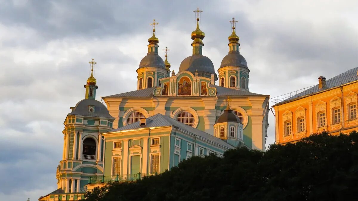 Храм полагается посещать по воскресеньям и большим праздникам. Фото: unsplash.com
