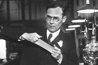 Wallace Hume Carothers