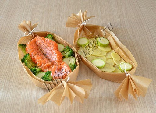 Приготовление лосося в лодочках