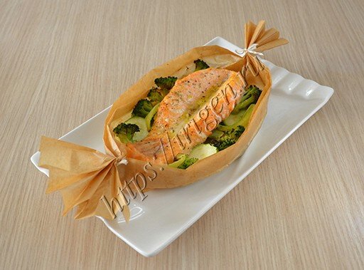 Лосось в лодочках