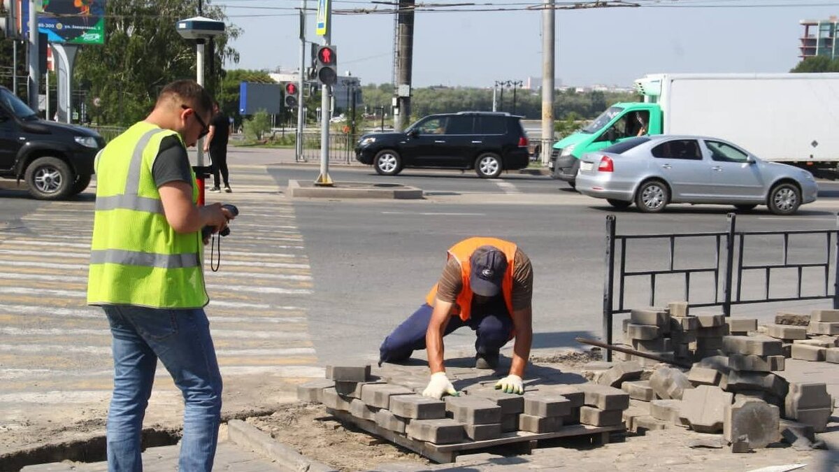     Жители города и гости оценят качество дороги уже в этим летом.