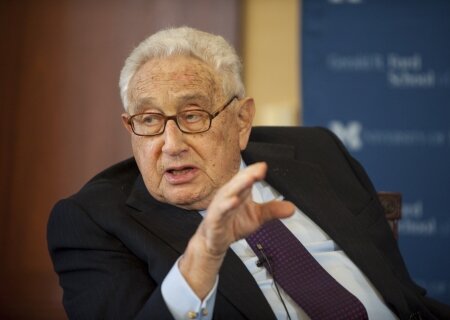    Киссинджер: американские и европейские лидеры против вступления Украины в НАТО