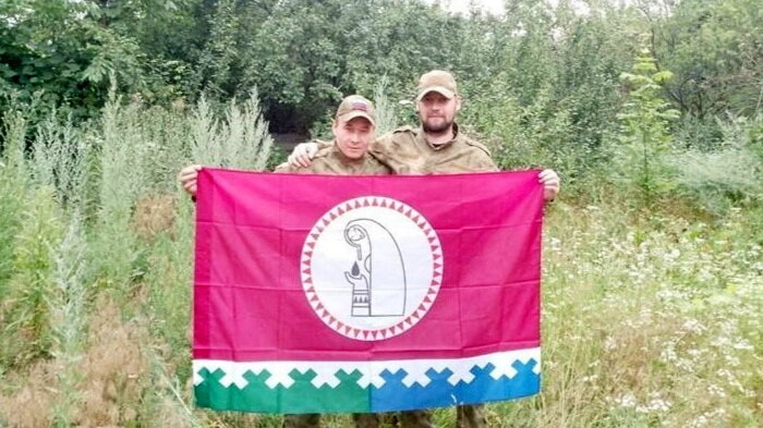    Югорчане, находящиеся под Артёмовском, поздравили малую родину с днём рождения