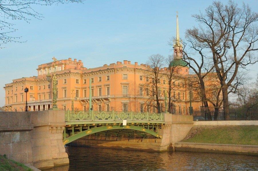 Михайловский замок. Источник wikiway.com Ирина Даниленко  📷

