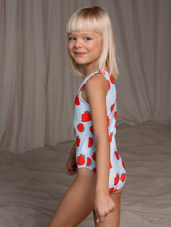 Купальник слитный ASTORIS - https://ozon.ru/t/757bza0