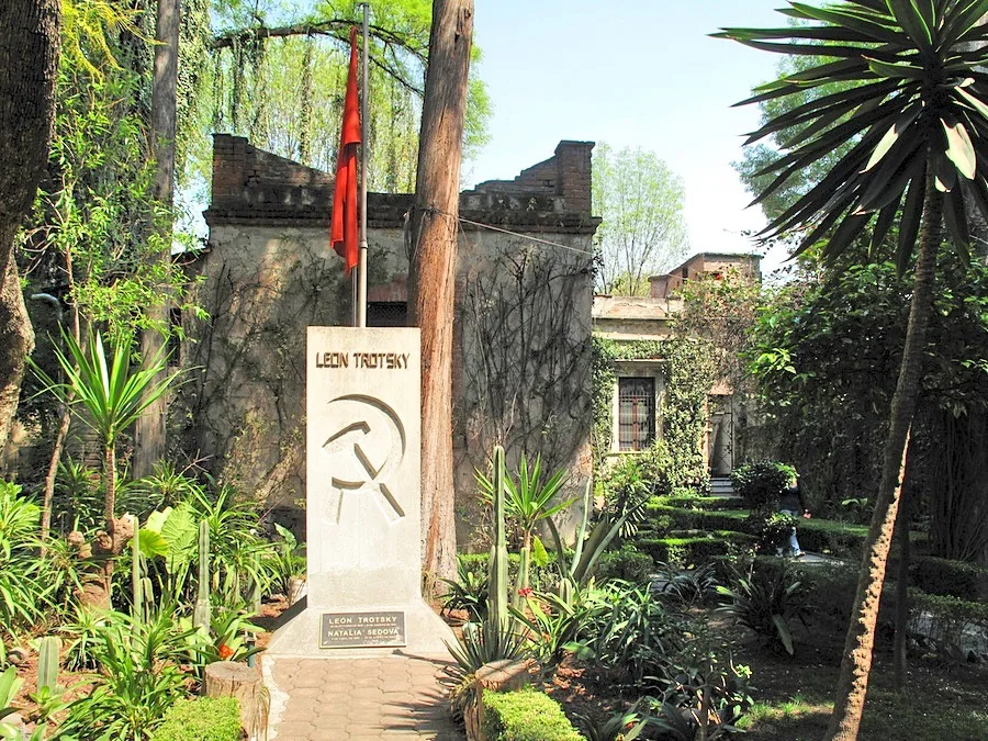 где похоронили троцкого. лев троцкий могила. могила троцкого в койокане, мексика. лев троцкий могила. троцкий лев давидович могила.