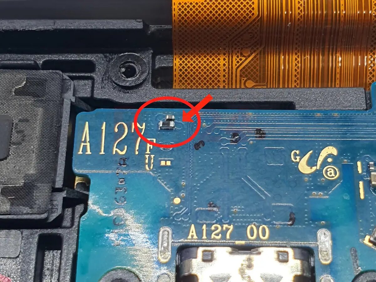 Samsung a125 не заряжается терморезистор. SM-a505fn не заряжается. Почему самсунг не заряжается. 471-01a5-d3702g не включается. Заряжается телефон самсунг причины