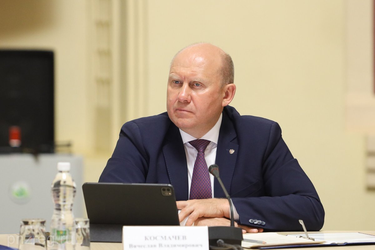    Глава пензенского минздрава ответит на вопросы онкобольных