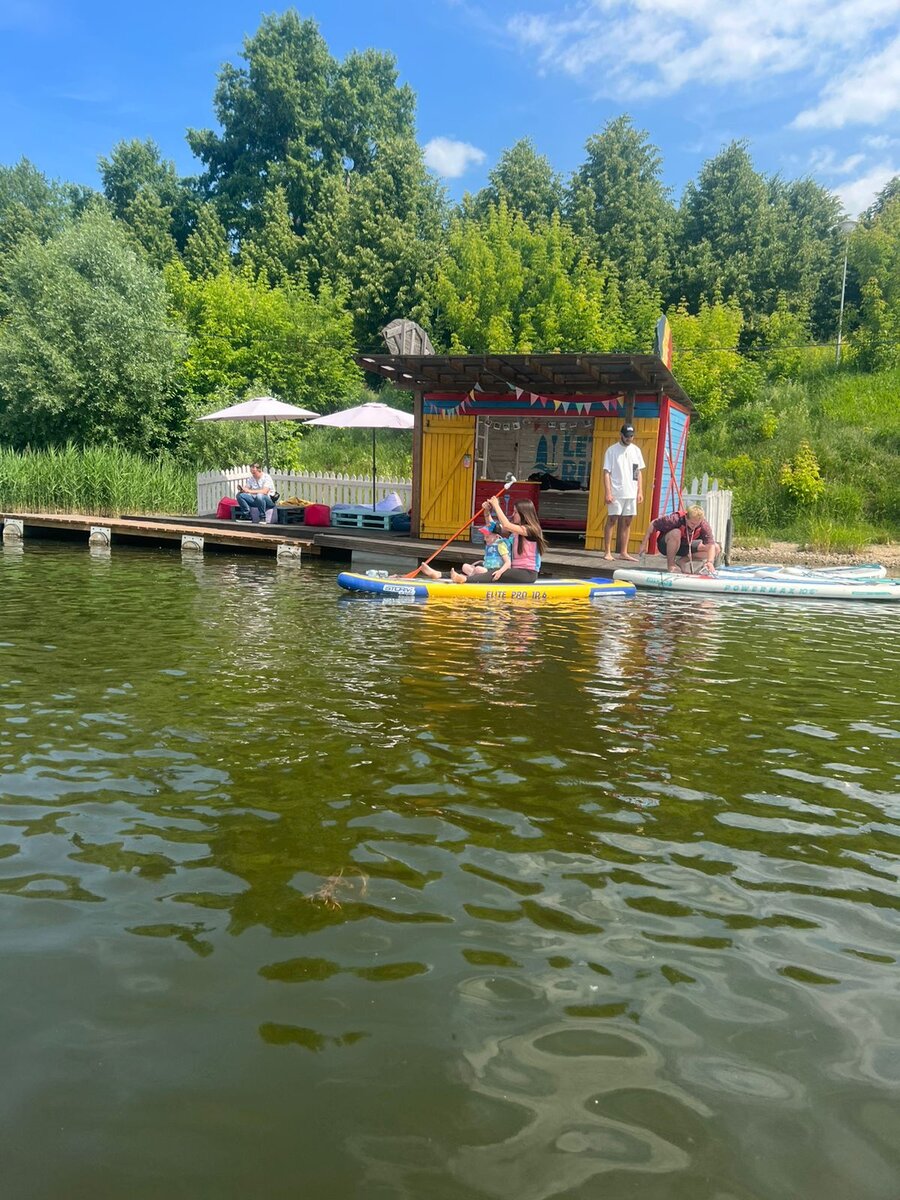 Есть и зона ожидания 