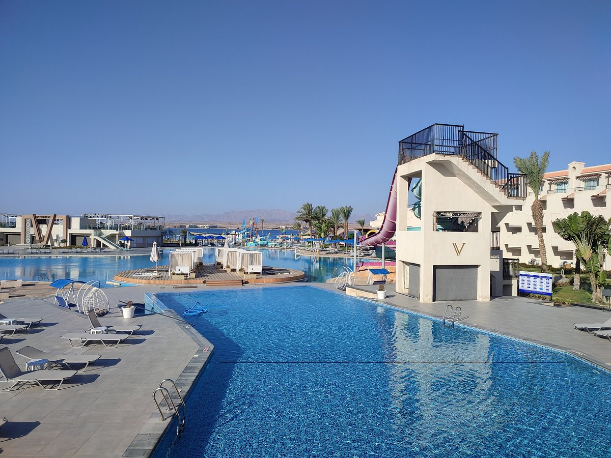 The V Luxury Resort Sahl Hasheesh 5*
