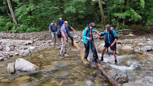 Поход через броды к Беневским водопадам. Южное Приморье