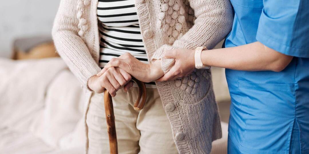 "Хождение по мукам": сиделки.