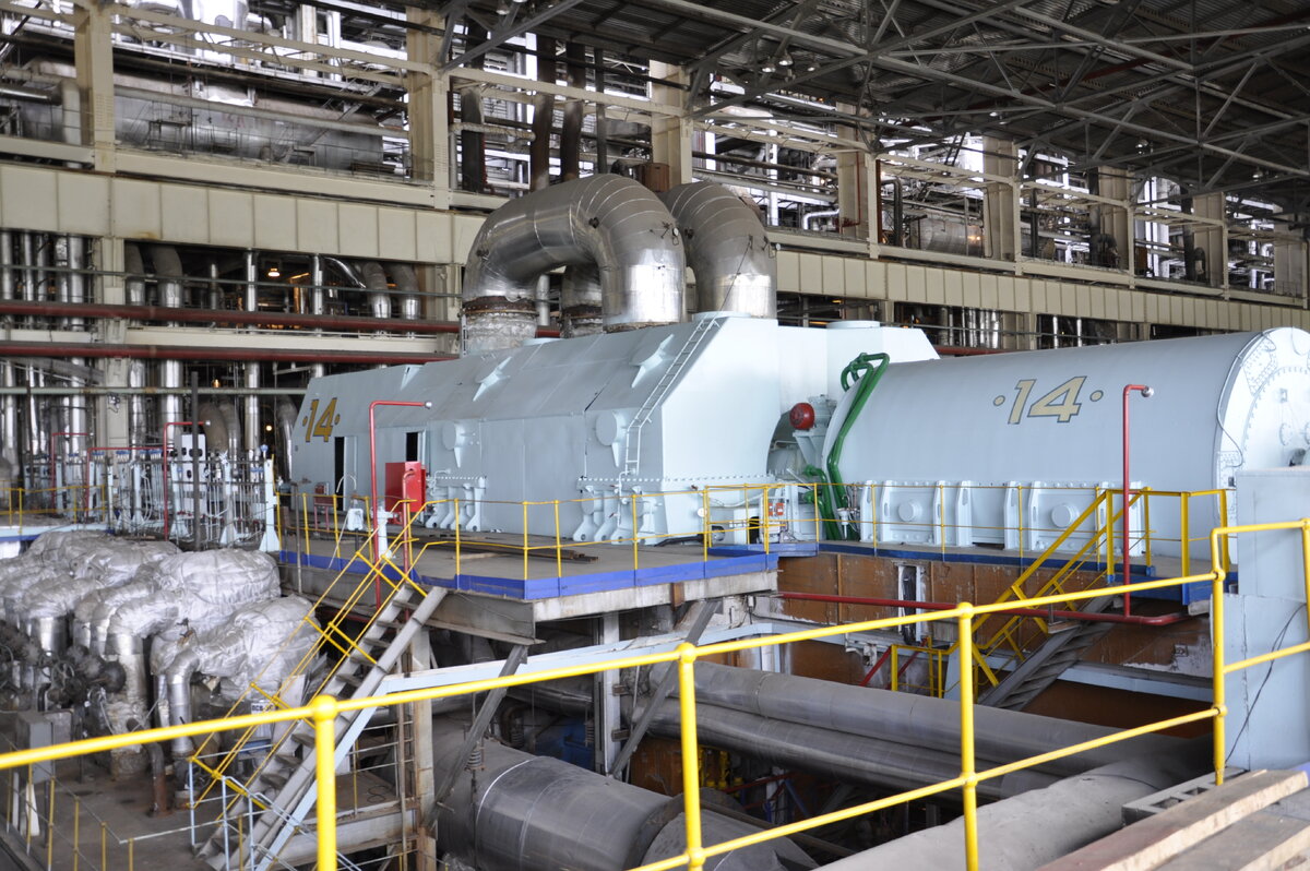    На Сургутской ГРЭС-1 началась подготовка сетей теплоснабжения к зиме