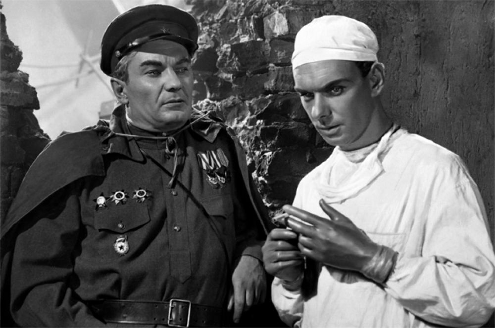 Доктор 1958. Дорогой мой человек фильм 1958. Дорогой мой человек фильм 1958 Баталов. Алексей Баталов 1958. Баталов дорогой мой человек.