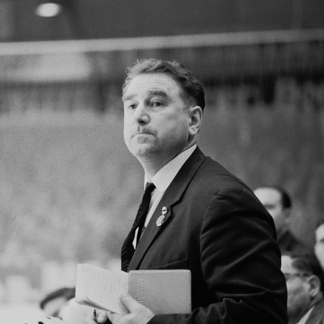 Анатолий Владимирович Тарасов.