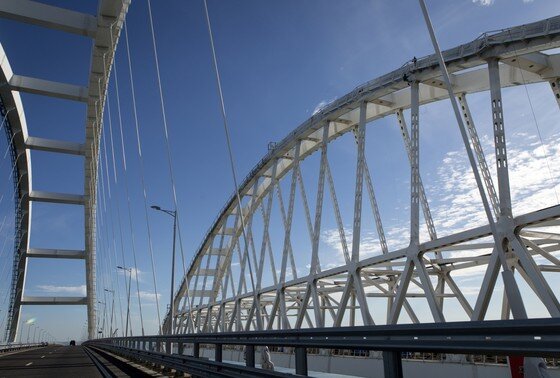    Крымский мост, Крым