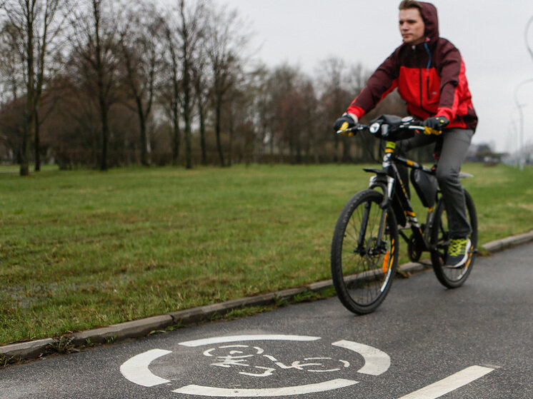    В рекреационной зоне вокруг будущих комплексов по переработке отходов создадут велосипедные и прогулочные дорожки. Фото: Baltphoto