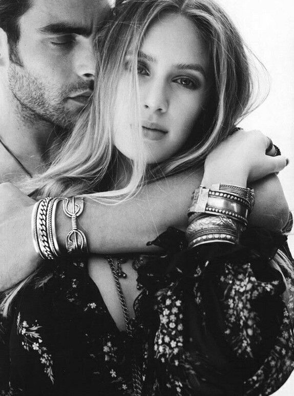 Способы определить, в каких именно Вы состоите отношениях. Фото взято из открытого источника