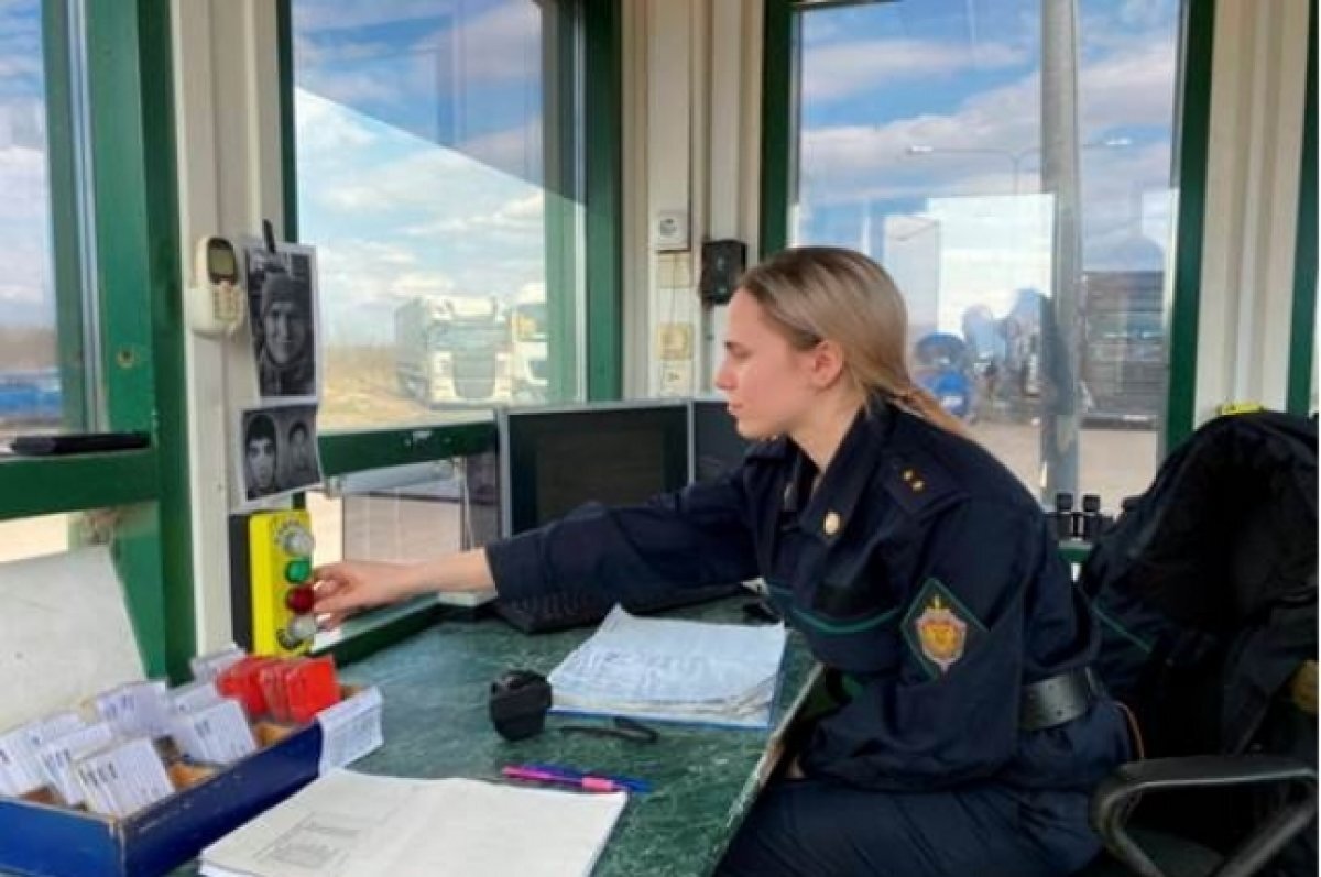    Псковские таможенники пресекли ввоз медпрепаратов на 2,3 млн рублей