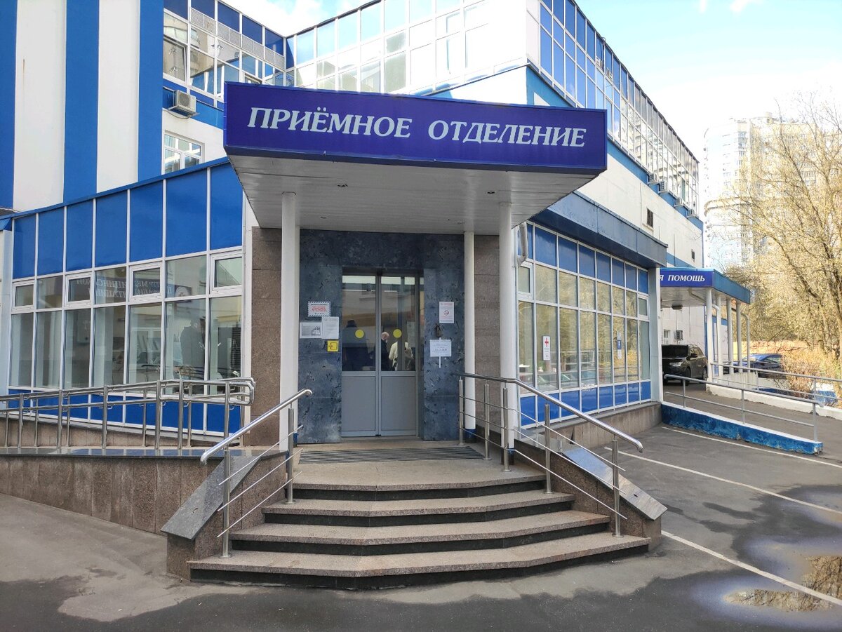 Фотография из открытых источников. Я ещё не знала, что ждёт меня внутри.