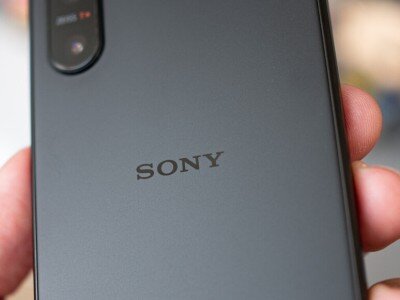    Неанонсированный Sony Xperia 5 V показали со всех сторон [ВИДЕО]