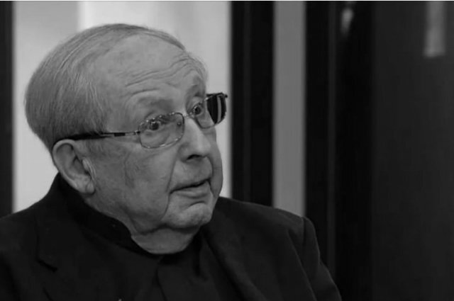    Чем известен умерший в Петербурге композитор Александр Колкер?