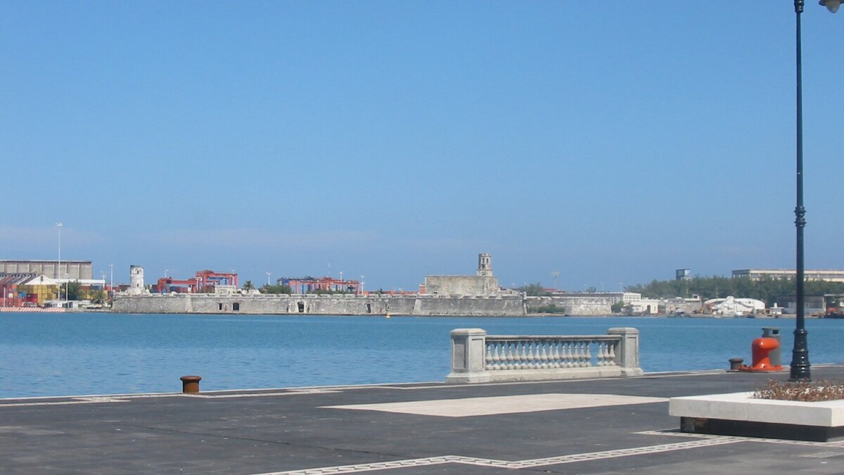 Крепость в гавани Веракруса